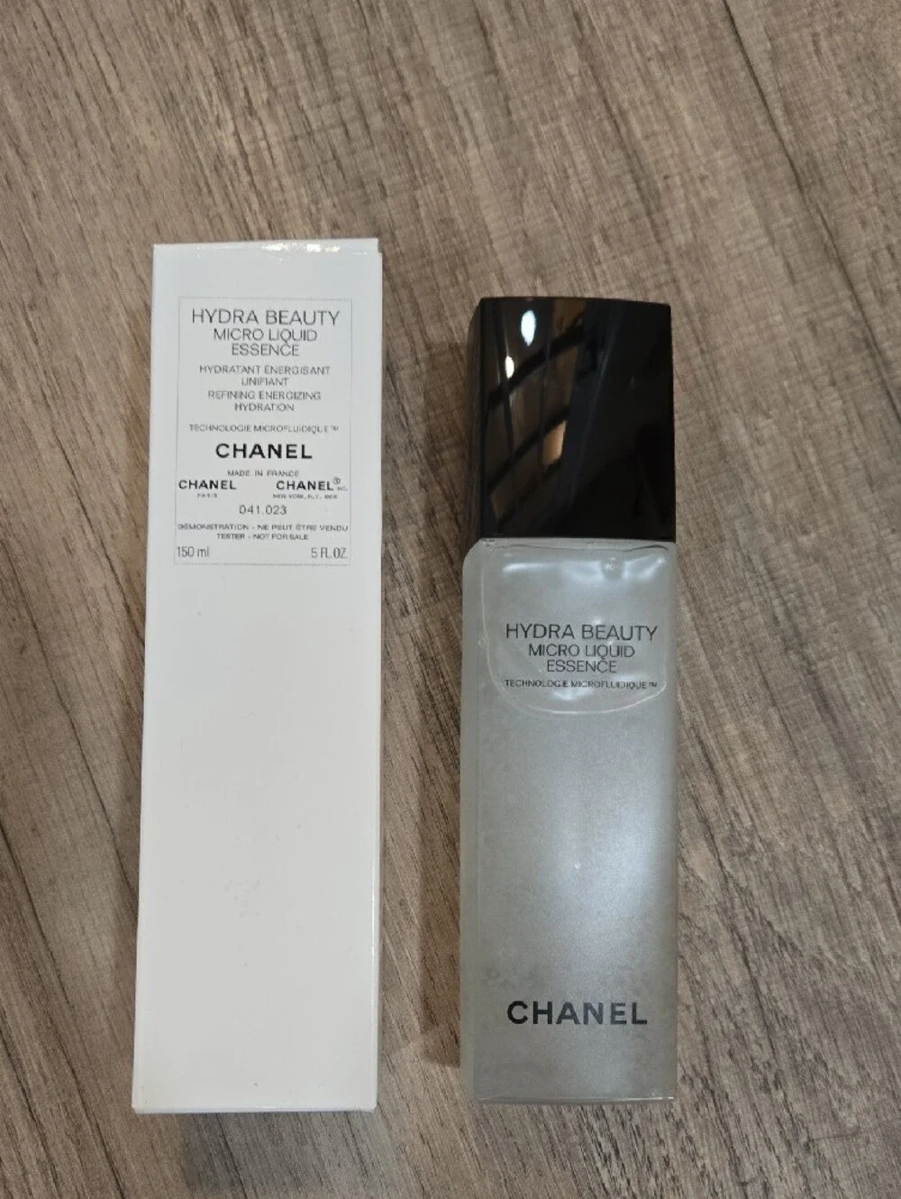 CHANEL Hydra Beauty Micro Liquid Essence — NEW!!!